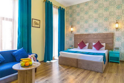 Deluxe room with balcony, Sahil Inn Hotel